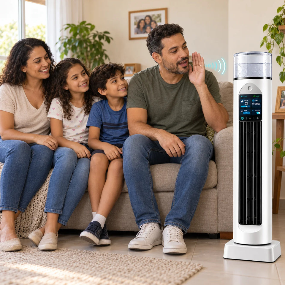 Família usando o comando de voz do Climair PRO em casa
